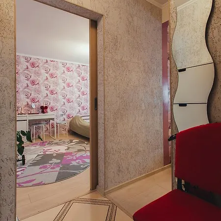 Apartament Na Peredovaya 9 Mińsk